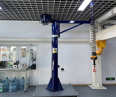 AI智能提升機(jī)哪些方面比彈簧平衡器更突出